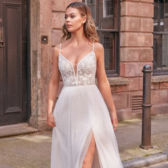 Adore - Andrea Brautkleid Vorderansicht 4