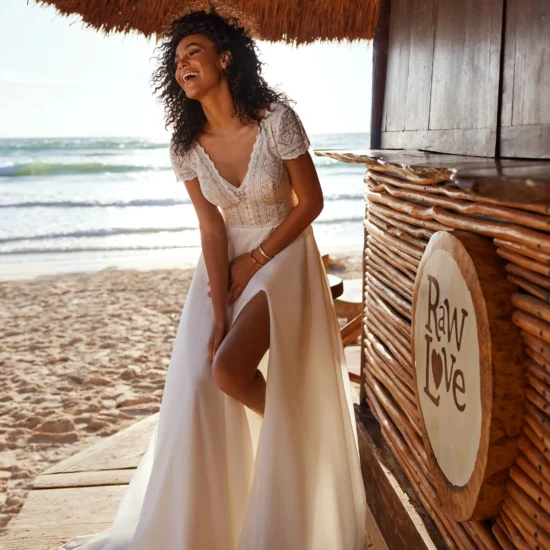 Herve Paris - Bilia Brautkleid Vorderansicht 6