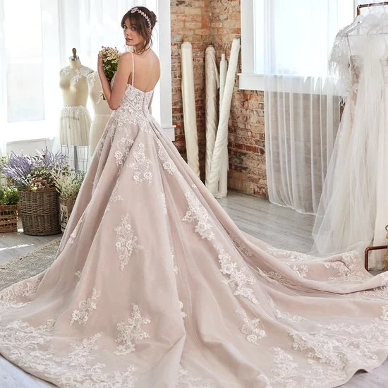 Maggie Sottero - Norvinia Brautkleid Rückansicht 1