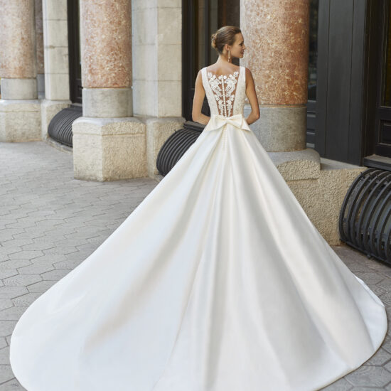 Luna Novias - Francia Brautkleid Rückansicht 2