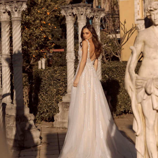 Madi Lane - Blaise Brautkleid Rückansicht 1