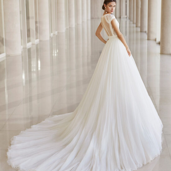 Rosa Clará - Nimat Brautkleid Rückansicht 1