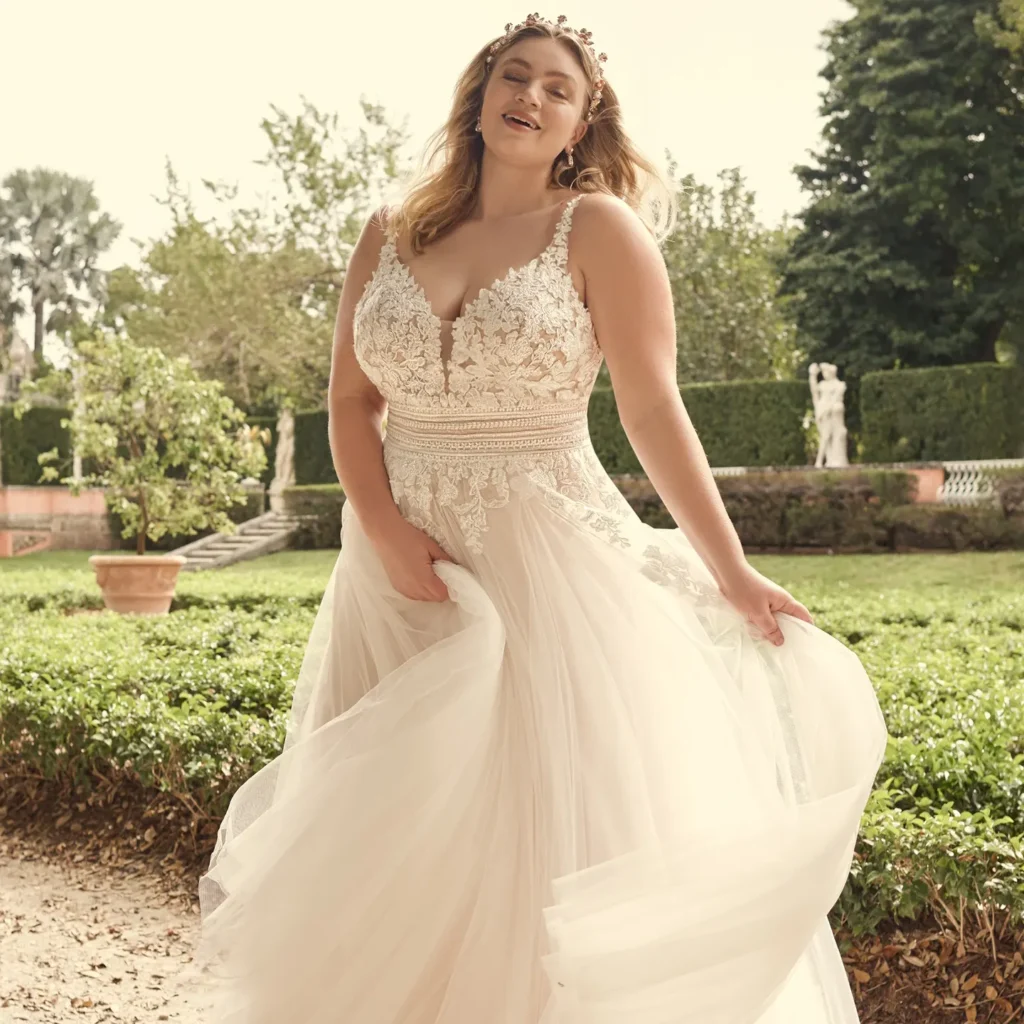 Maggie Sottero - Ohara Brautkleid Vorderansicht CURVY