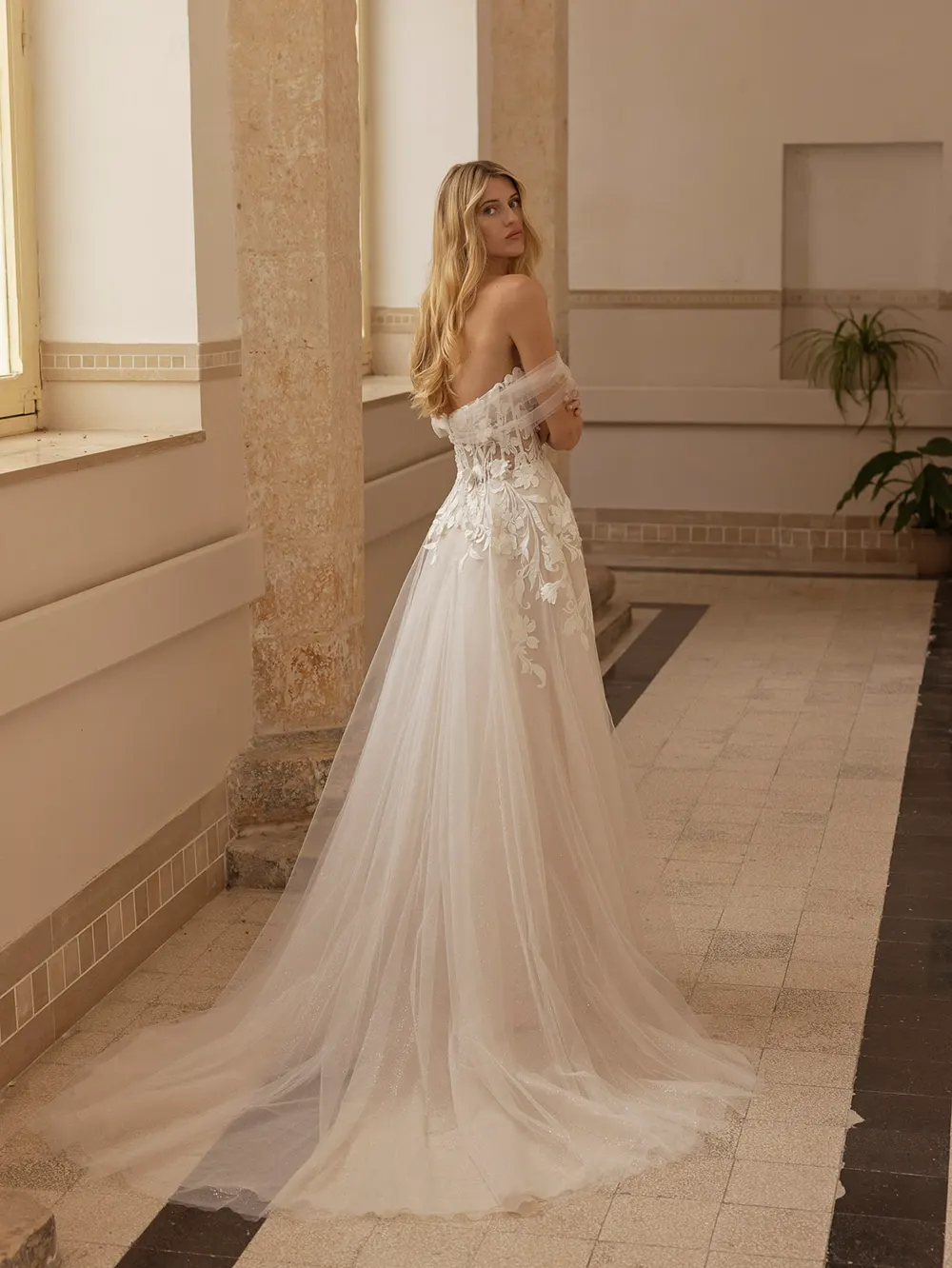 Brautkleid Arieke von Modeca– Rückenansicht4