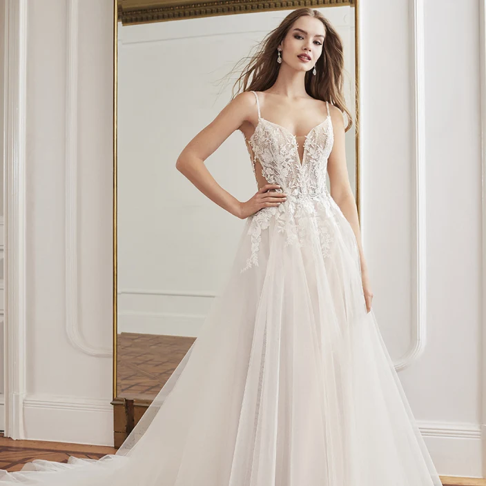 Brautkleid Wilder von ÉTOILE by ÉLYSÉE – Vorschau