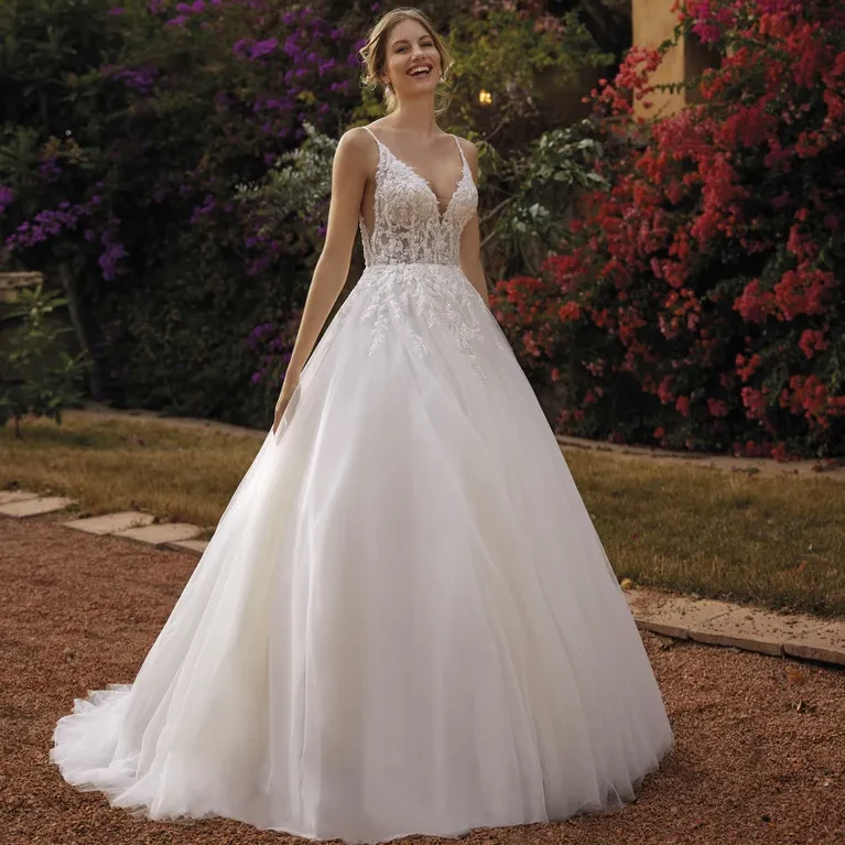 Brautkleid Sonique von White One – Vorschau