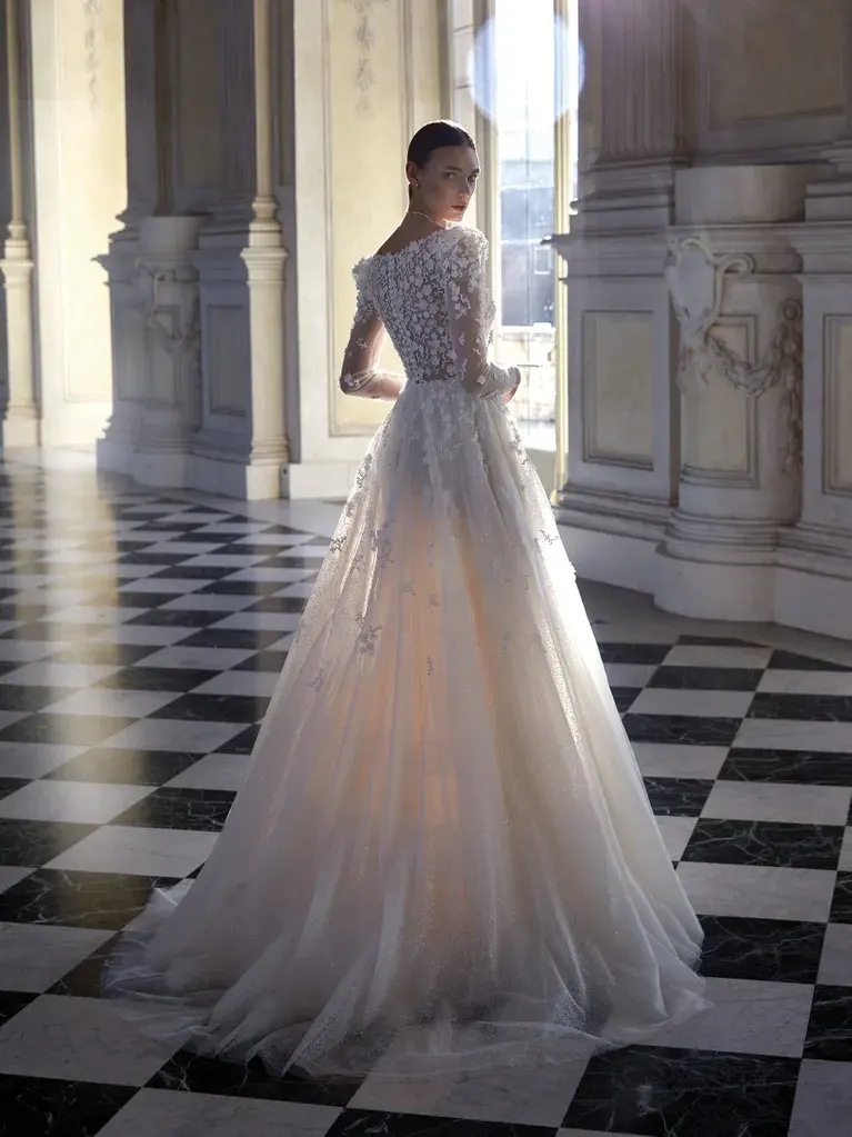 Brautkleid Brea von Pronovias – Rückenansicht