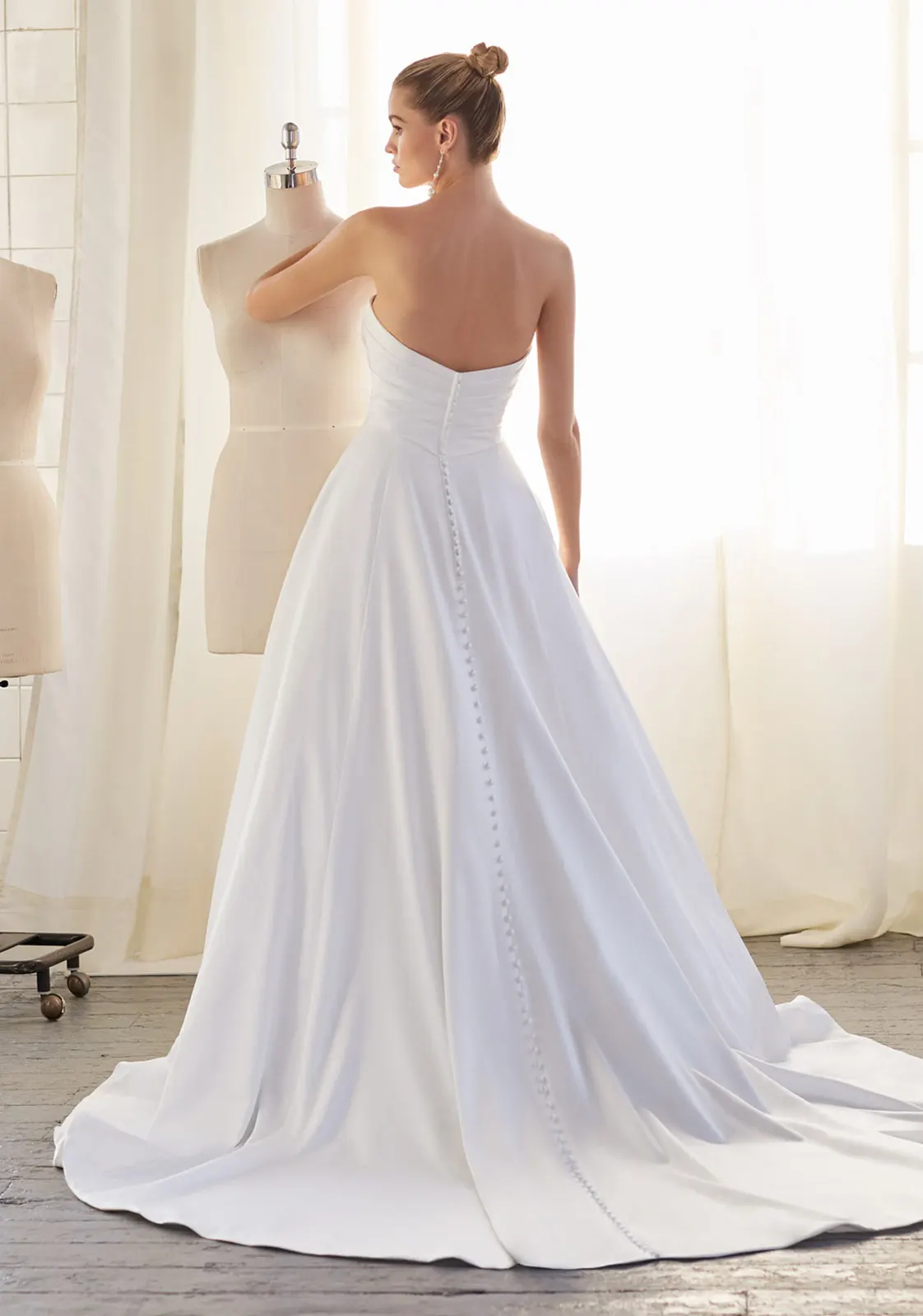 Brautkleid Alina von Ellis Bridals – back 1