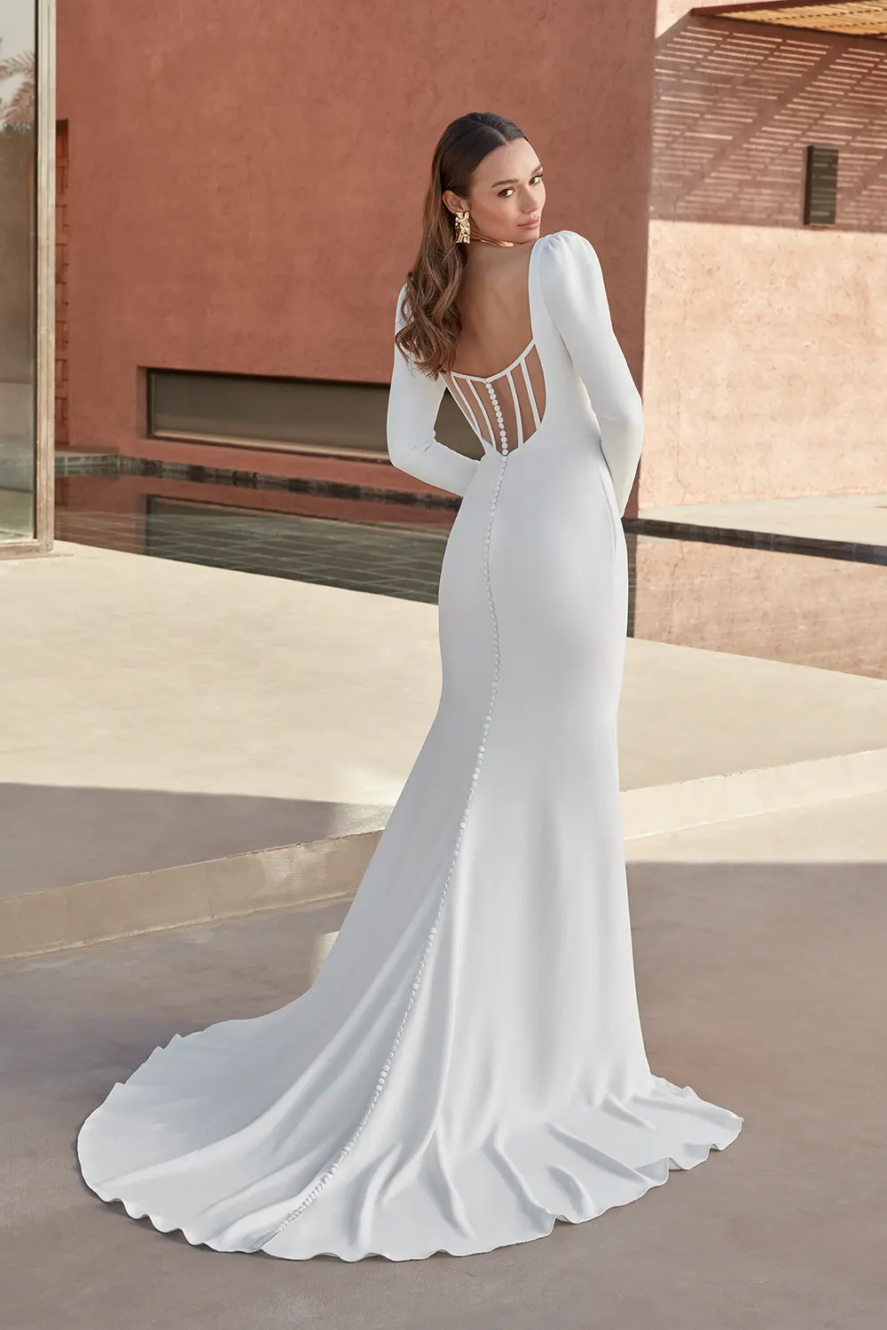 Brautkleid Anders von Adore – Rückenansicht