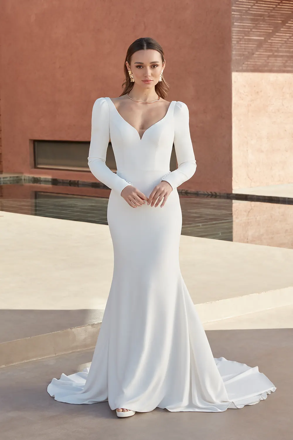 Brautkleid Anders von Adore – Vorschau