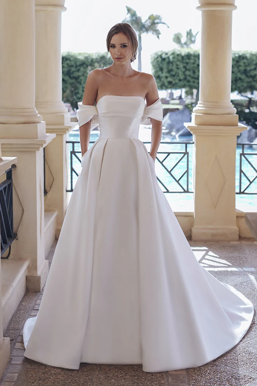 Brautkleid Sevilla von Blue by Enzoani – Vorschau