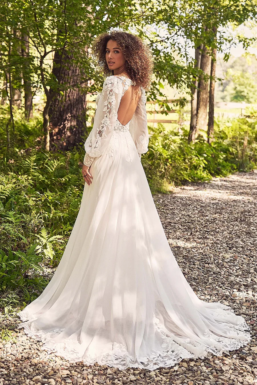 Brautkleid 66342 von Lillian West – Rückenansicht