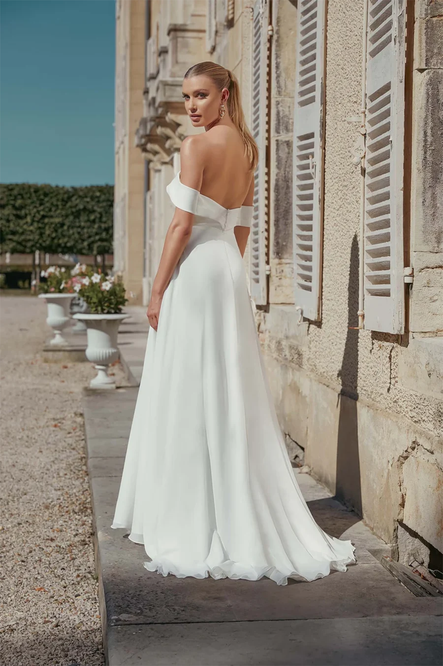 Brautkleid 44454 von Sincerity Bridal – Rückenansicht