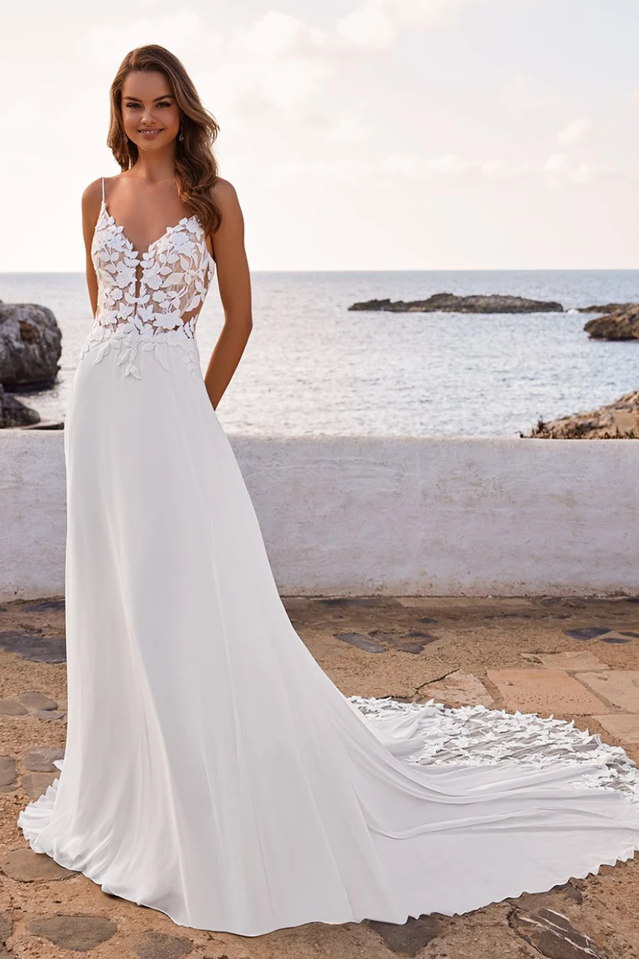 Brautkleid Dallas von Love by Enzoani – Vorschau