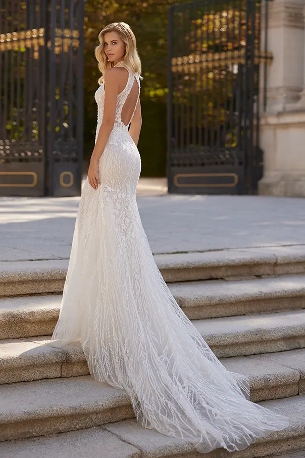 Brautkleid Sarine von Luna Novias – Rückenansicht