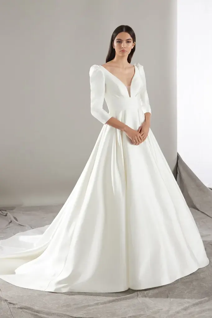 Brautkleid Livia von Pronovias – Vorschau