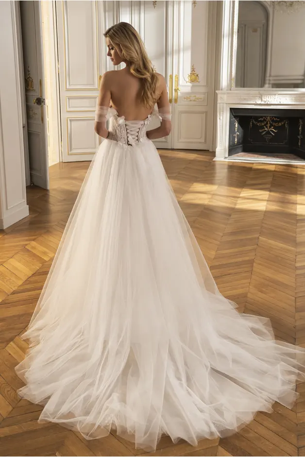 Brautkleid Emi von ÉTOILE by Élysée – Rückenansicht