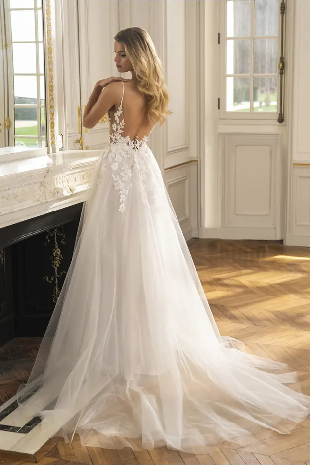 Brautkleid Evanka von ÉTOILE by Élysée – Rückenansicht