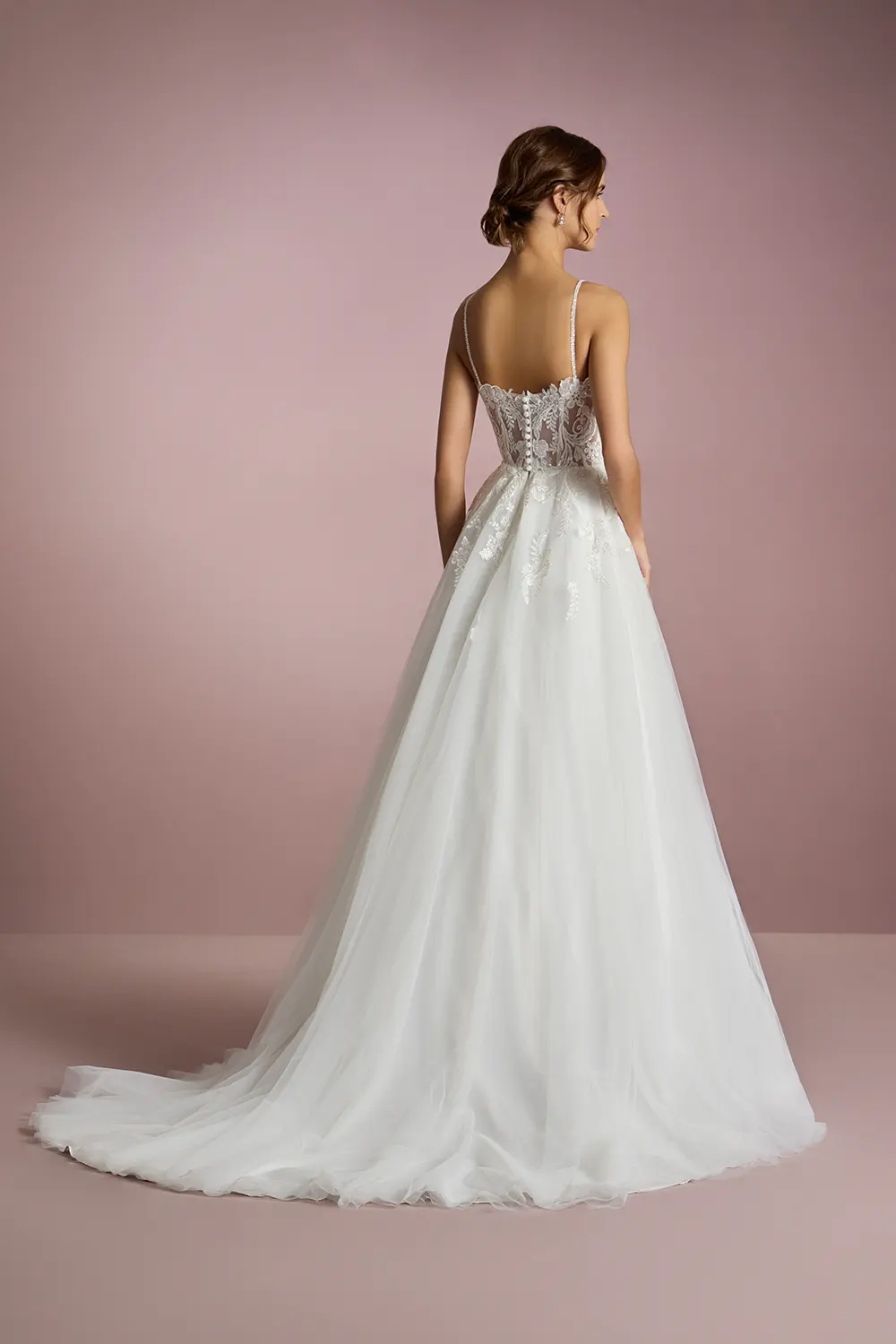 Brautkleid Aimi von White One – Rückenansicht