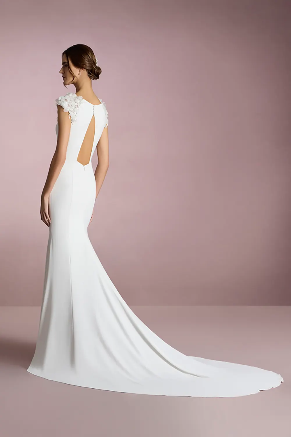 Brautkleid Atsuko von White One – Rückenansicht