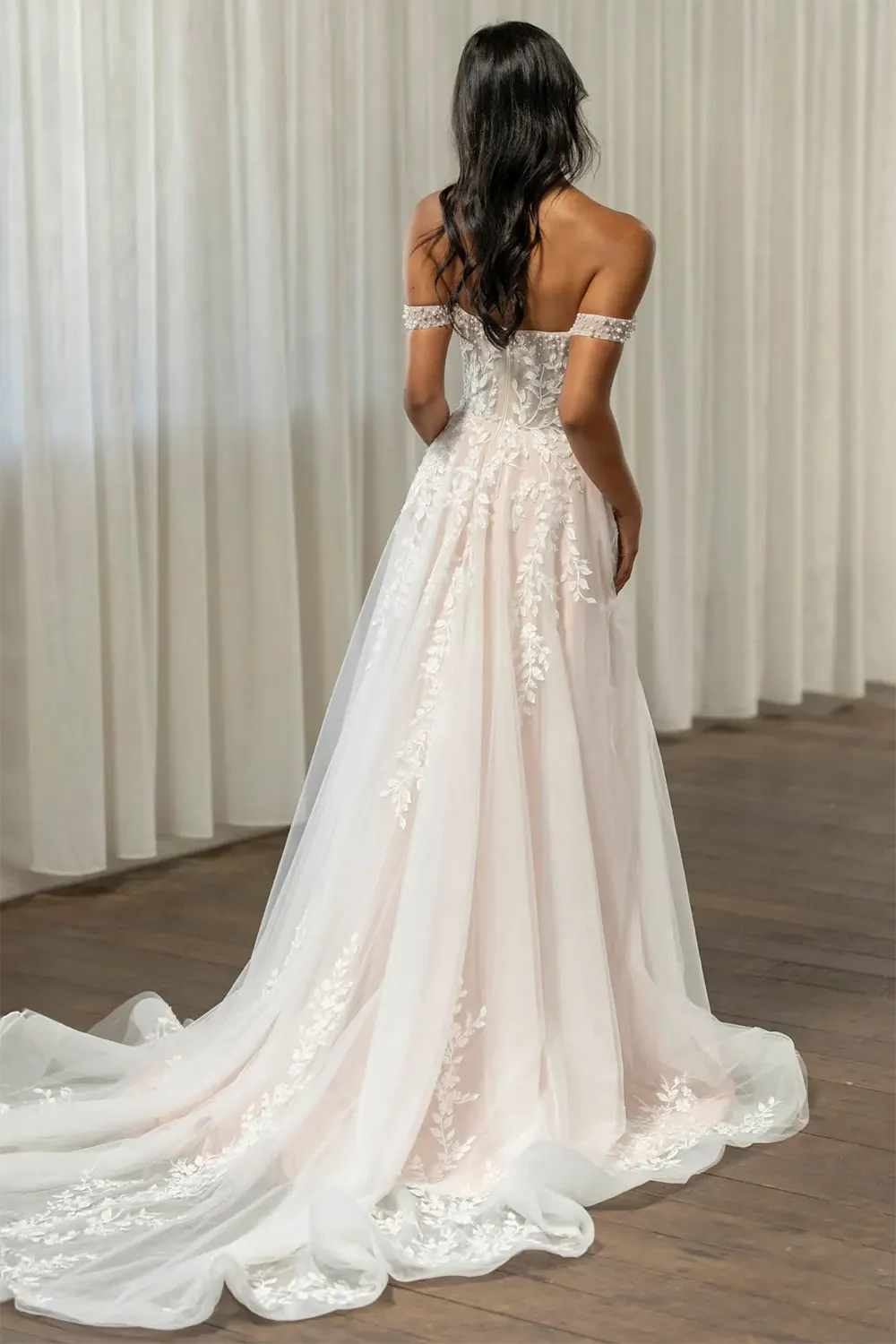 Brautkleid Thorne von Madi Lane – Rückenansicht