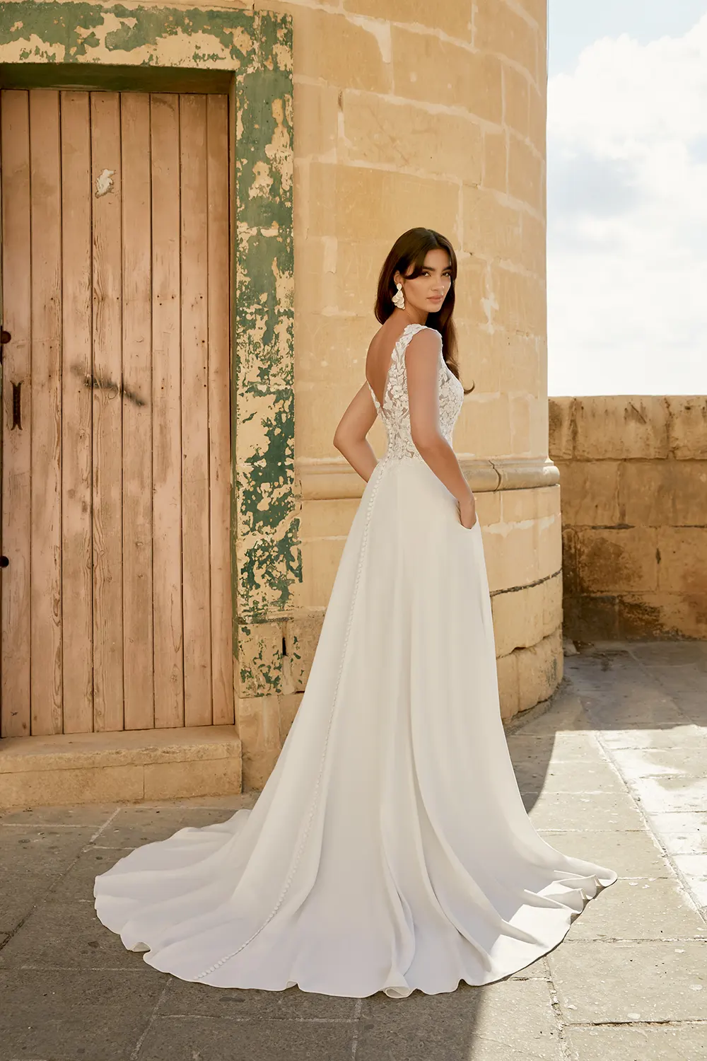 Brautkleid 44480 von Sincerity Bridal – Rückenansicht