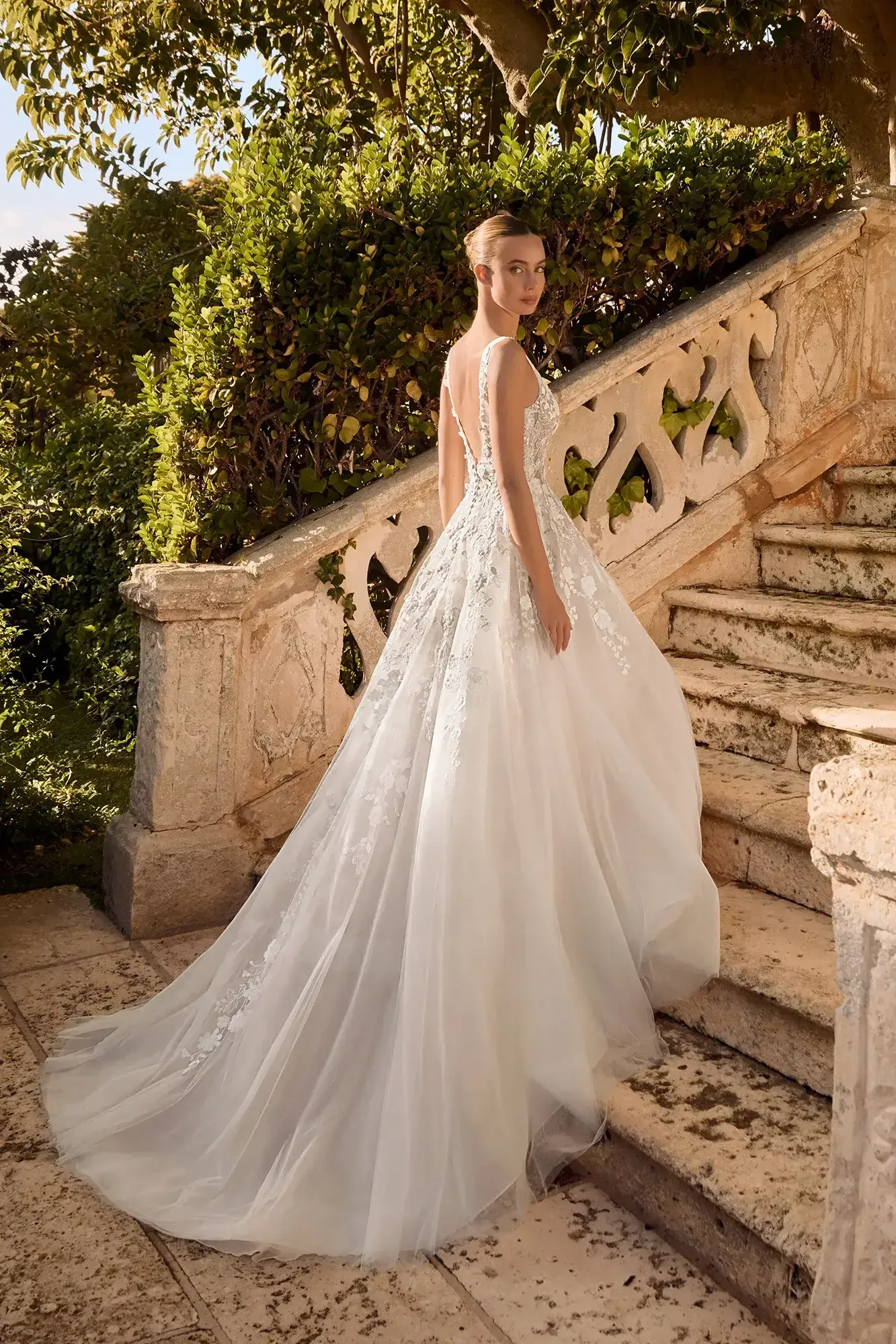 Brautkleid Modell Lagertha von Alberto Palatchi – Rückenansicht