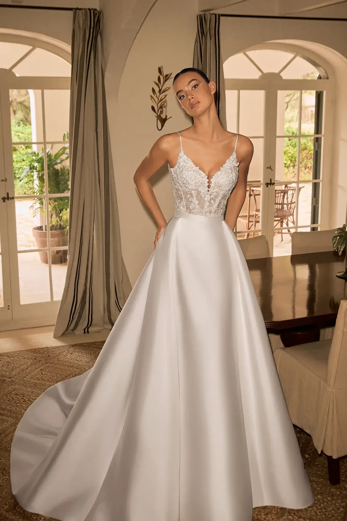 Brautkleid Modell Yolanda von Alberto Palatchi – Vorschau