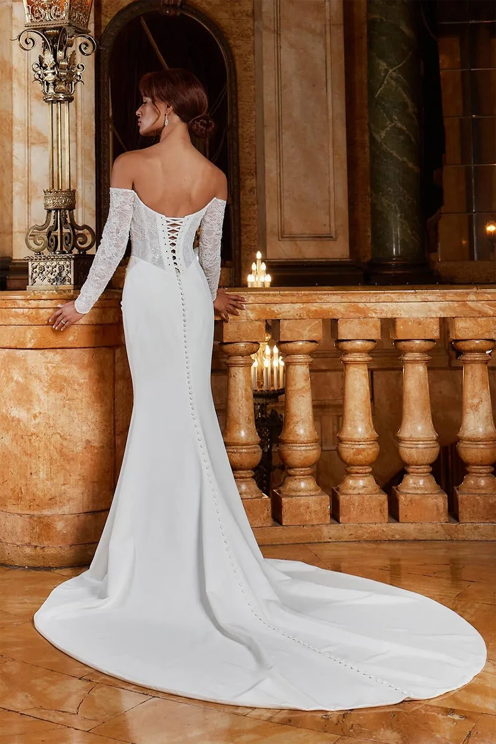 Brautkleid Modell Irina von Evie Young Bridal – Rückenansicht