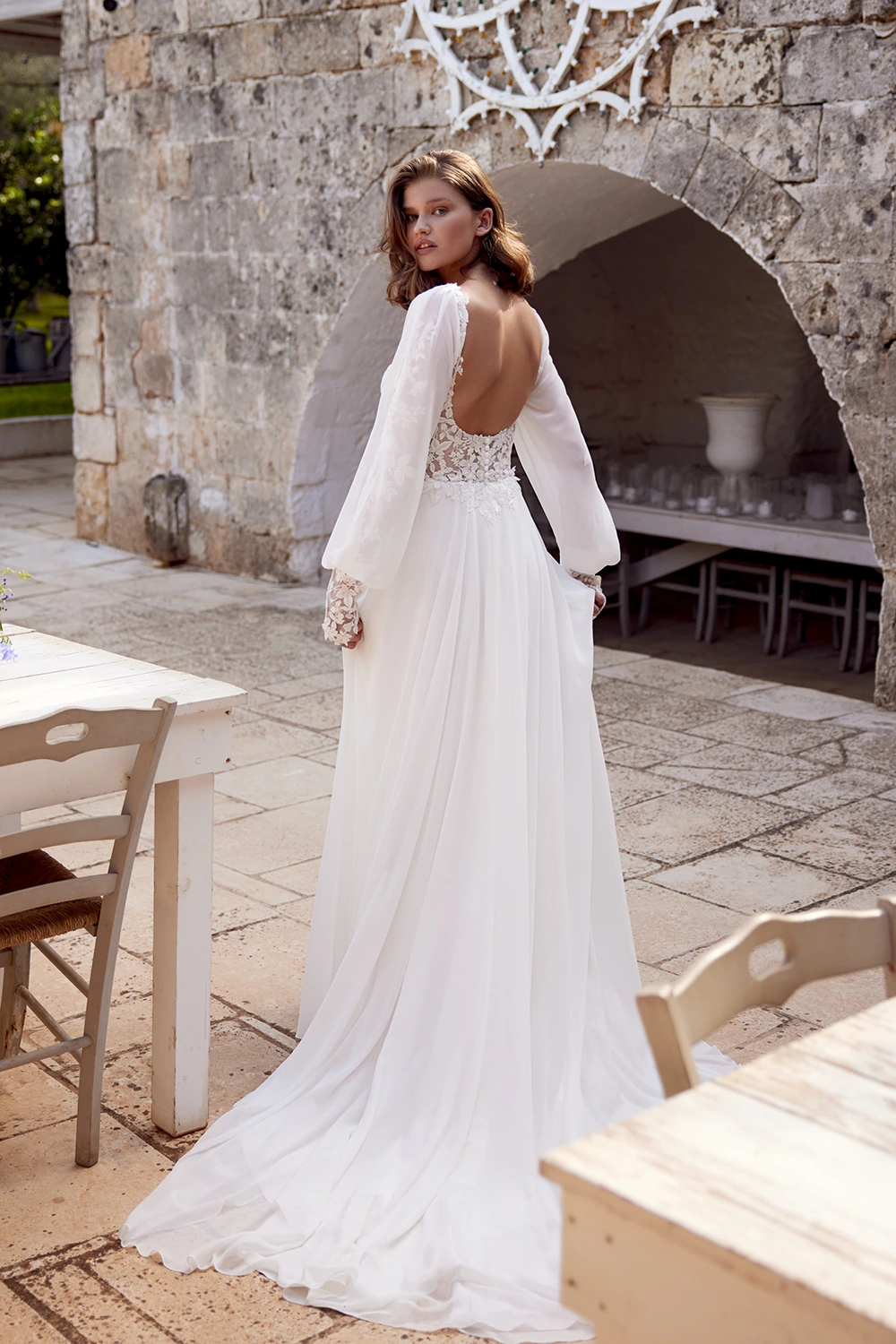 Brautkleid Modell 66391 von Lillian West – Rückendetails