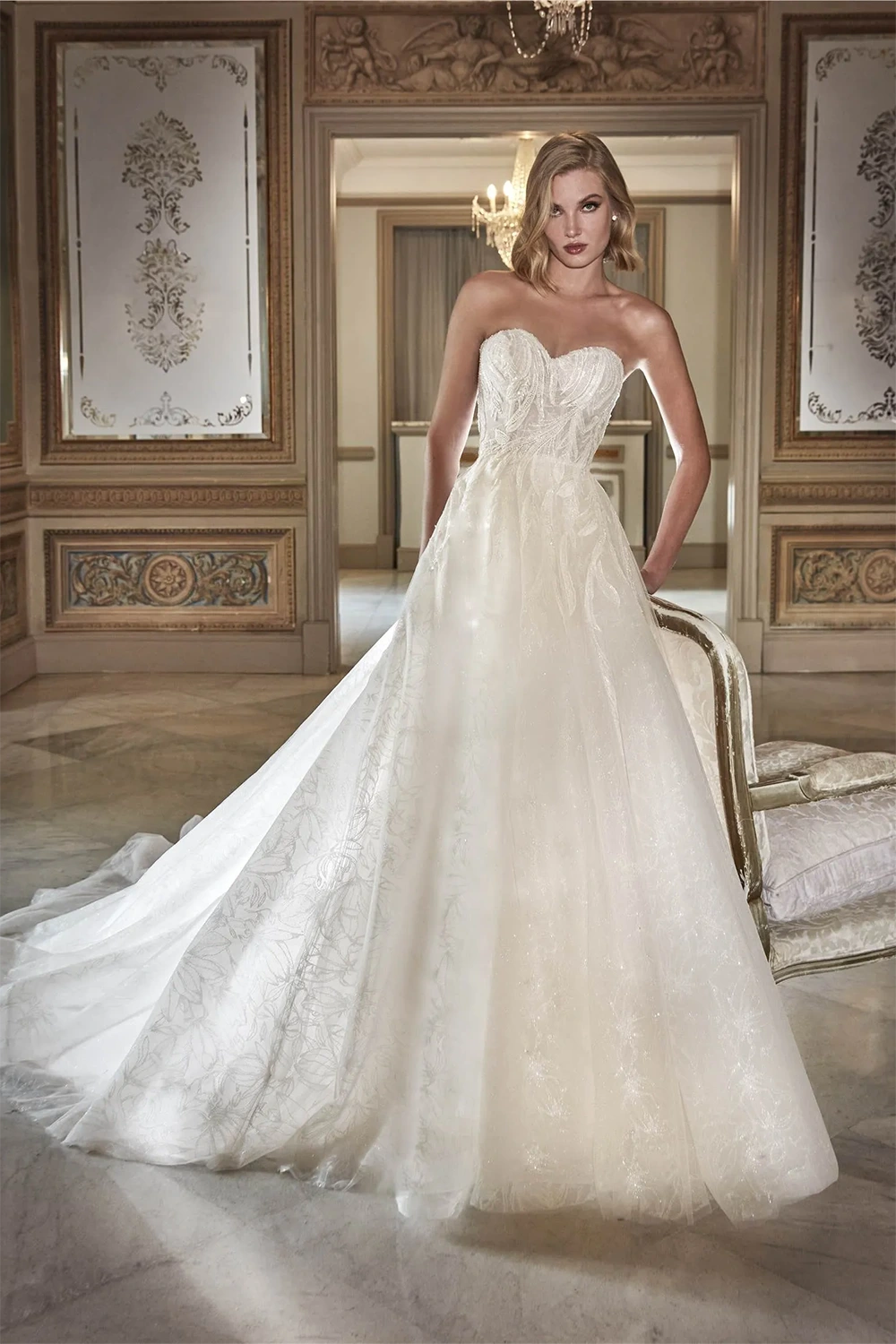 Brautkleid Modell Aconita von Pronovias – Vorschau
