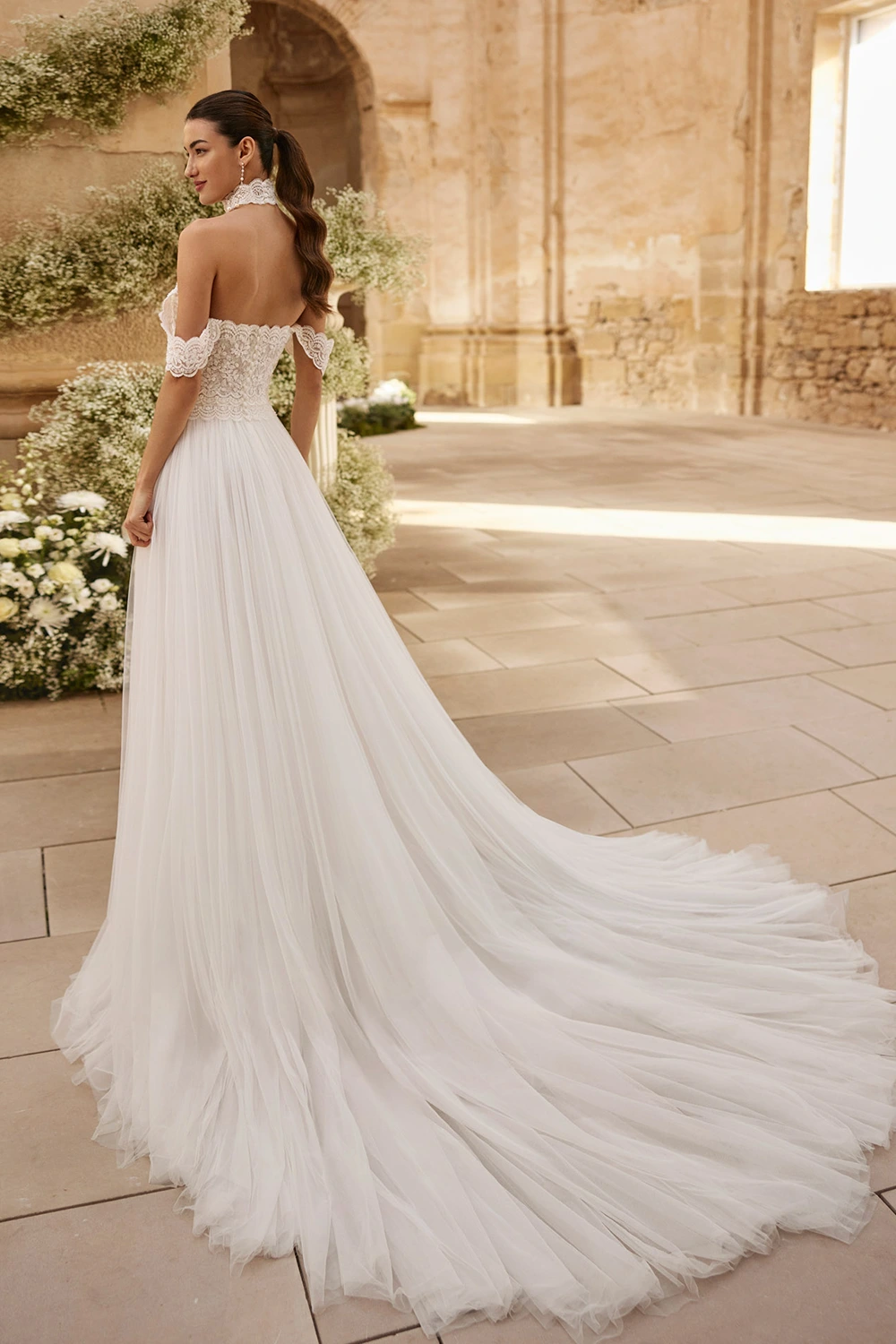 Brautkleid Modell Melania von Aire Barcelona – Rückenansicht