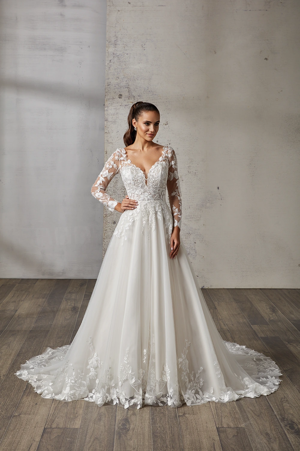 Brautkleid Modell Bellamy von Eddy K – Vorschau