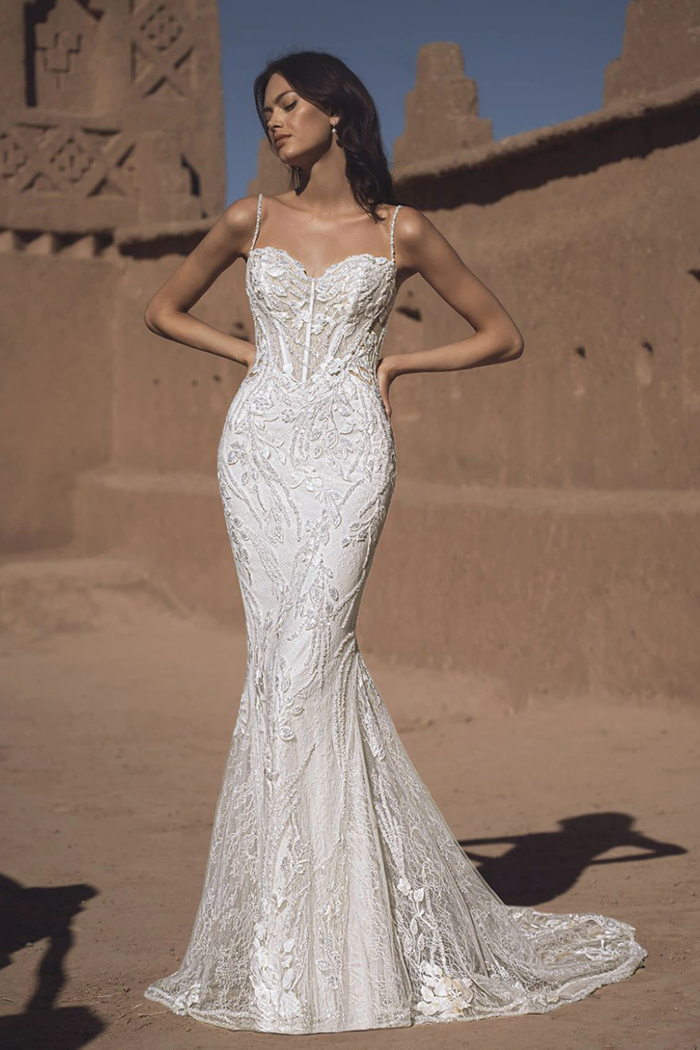 Brautkleid Modell Thao von Enzoani Blue – Vorschau