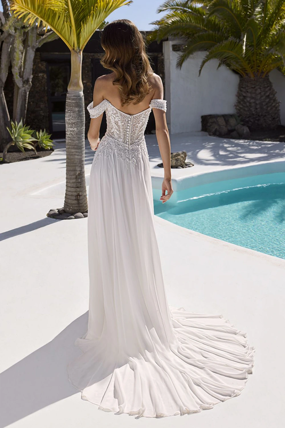 Brautkleid Modell Evonne von Enzoani Love – Schleppe