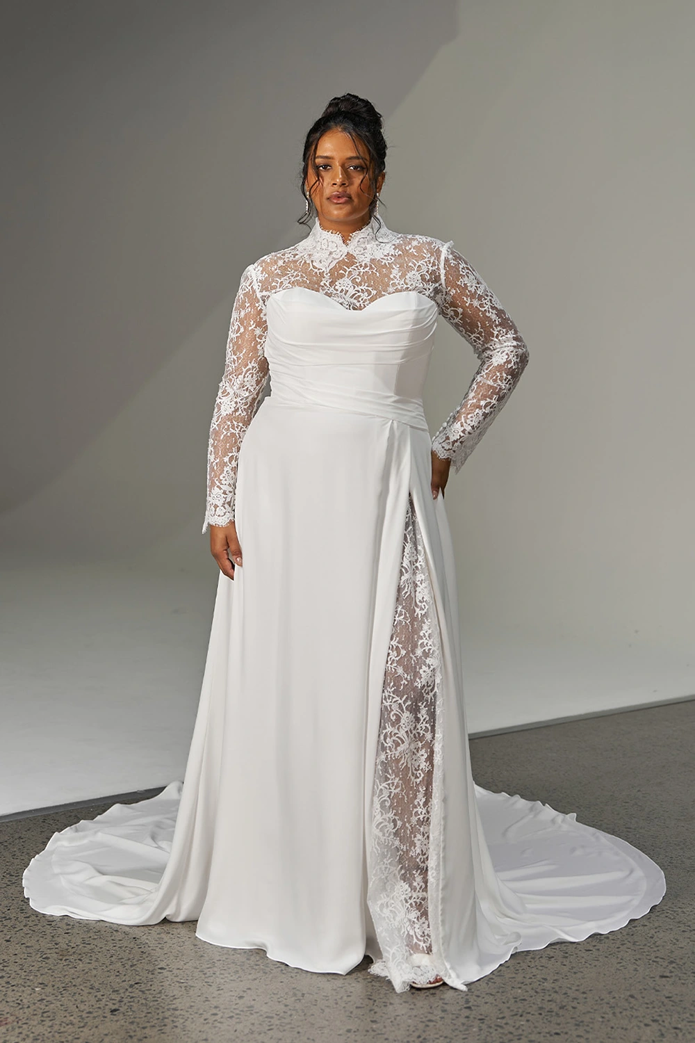 Brautkleid Modell Astaire Curvy von Evie Young – Vorschau