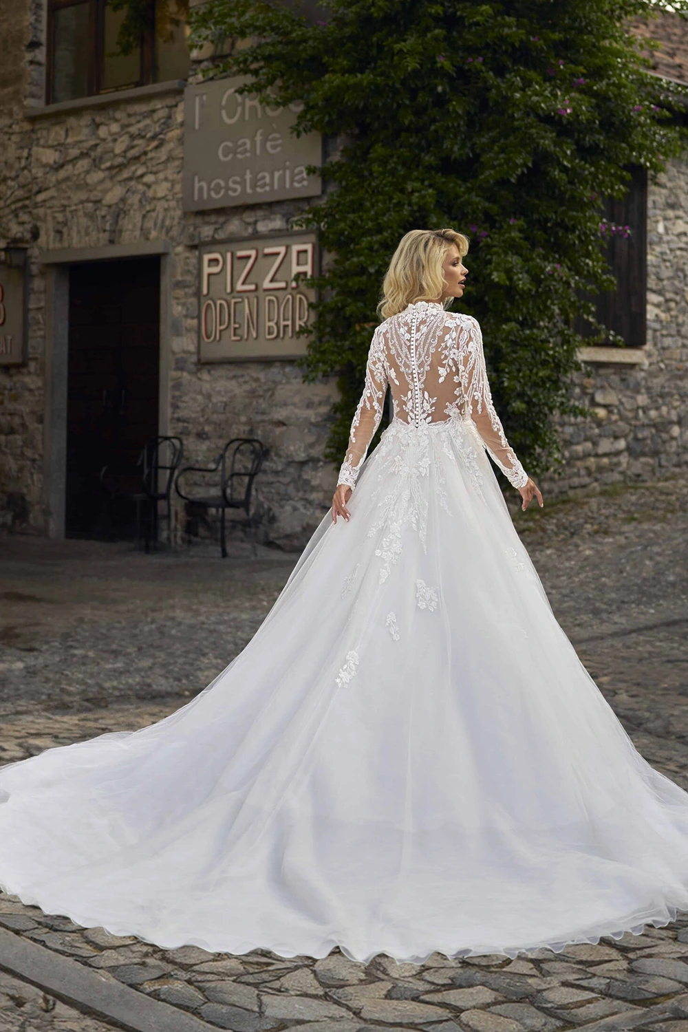 Brautkleid Modell Maxima von Libelle – Rückenansicht