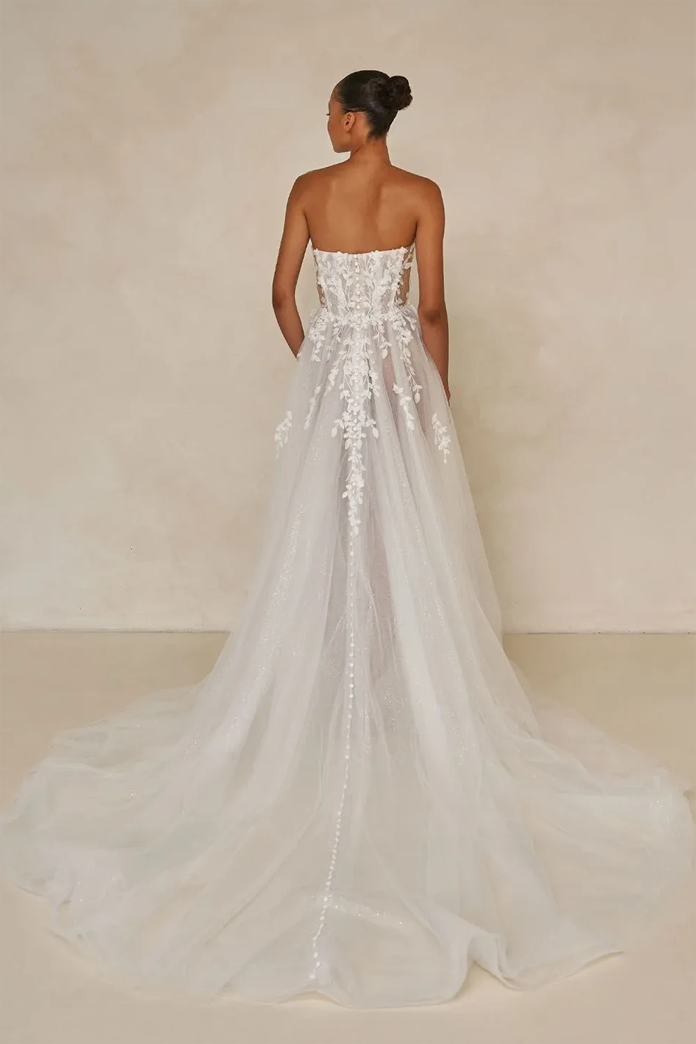 Brautkleid Modell Waite von Madi Lane – Rückenansicht