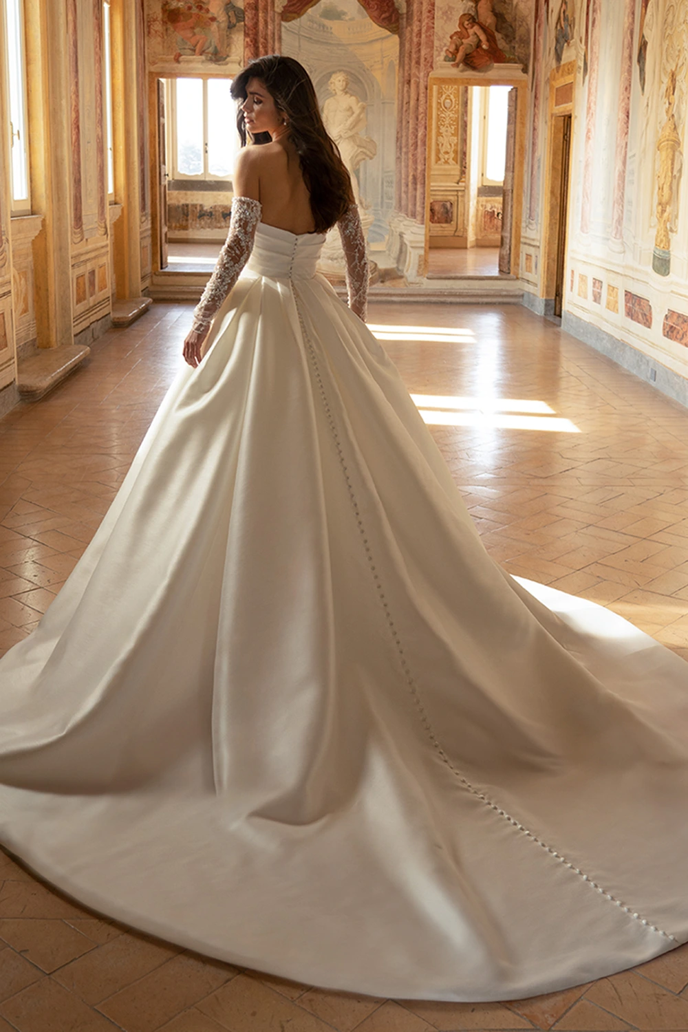 Brautkleid Modell Delaney von Pen Liv – Rückenansicht