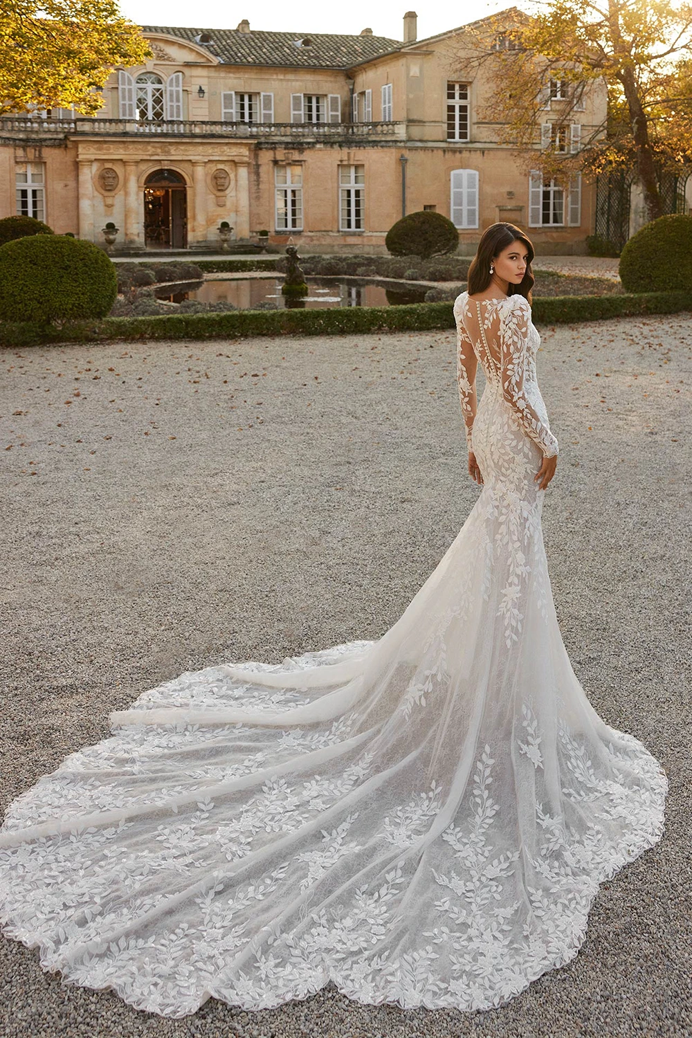 Brautkleid Modell Vimra von Rosa Clara – Rückenansicht