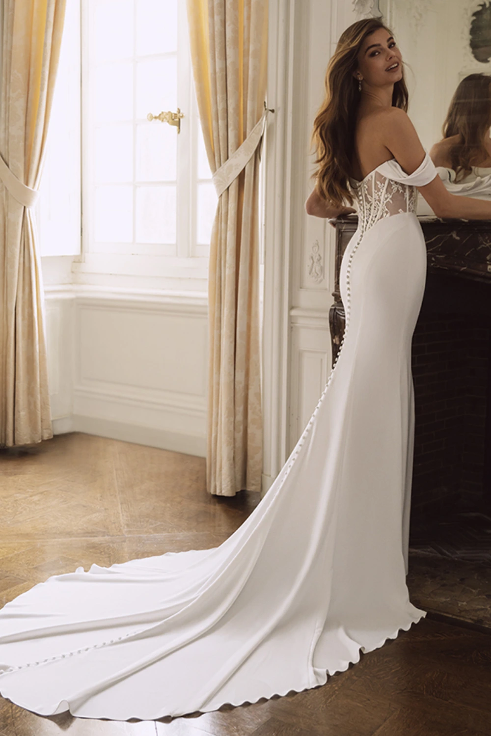 Brautkleid Modell Florence von Etoile – Rückenansicht