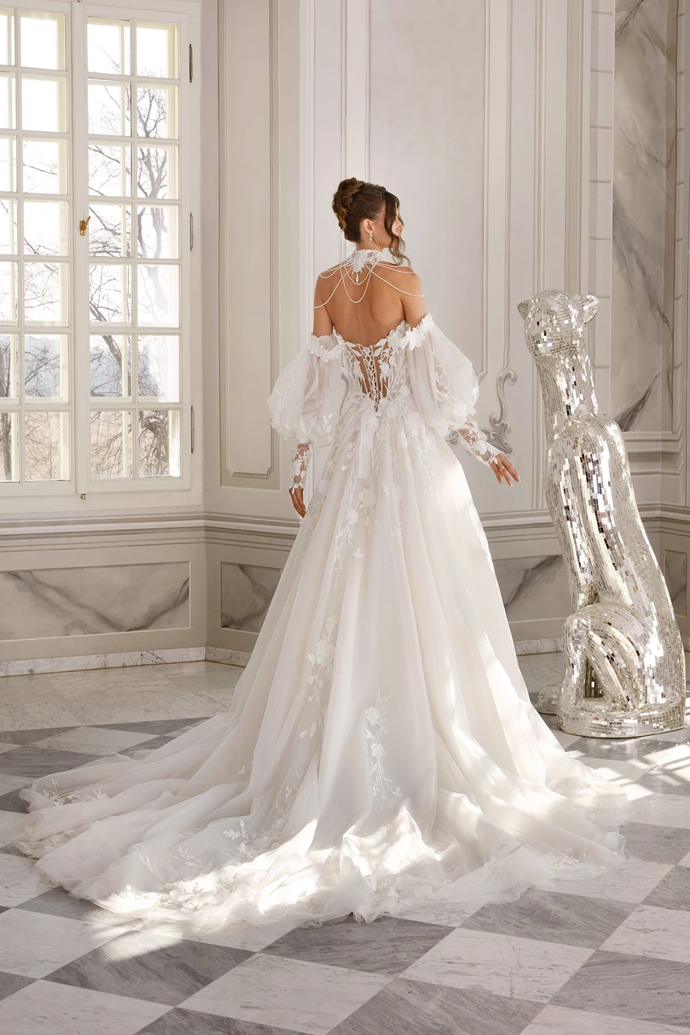 Brautkleid Modell Krystal von Vanilla Sposa – Rückenansicht