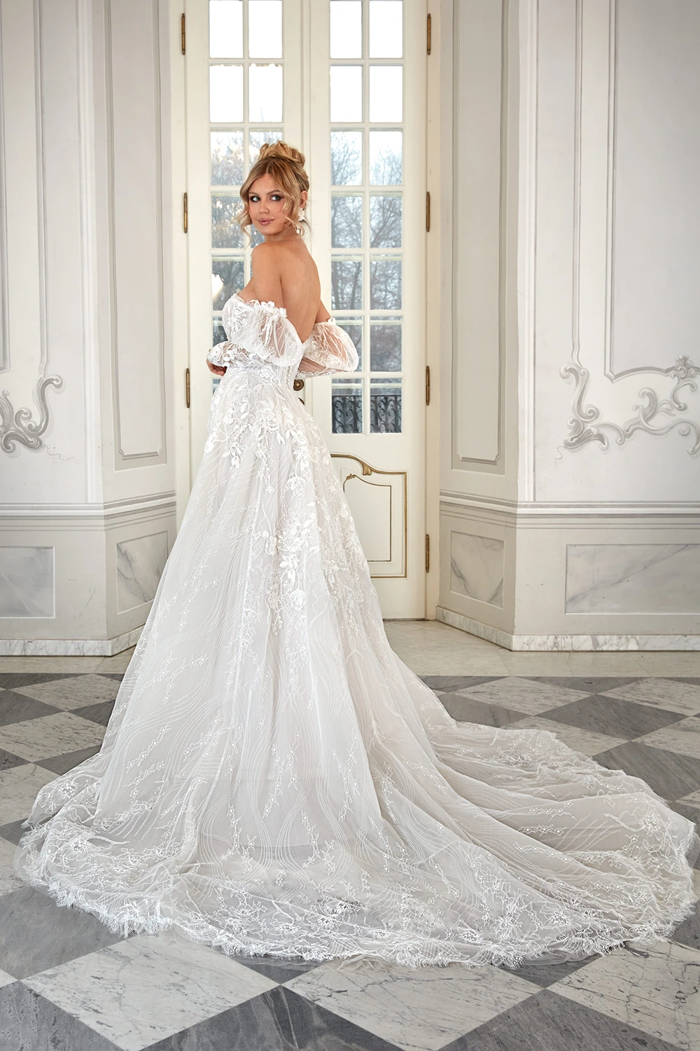 Brautkleid Modell Paisley von Vanilla Sposa – Rückenansicht